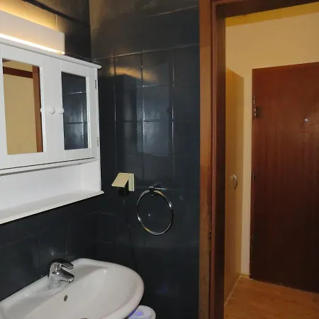 Apartment L8 Street Monteurwohnung - L8 Nr. 10 *